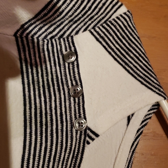 Top - Picture 3 of 7